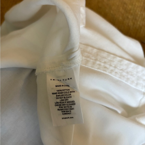MOVING SALE- Trina Turk white cotton tunic cover up size 8 - Picture 6 of 6